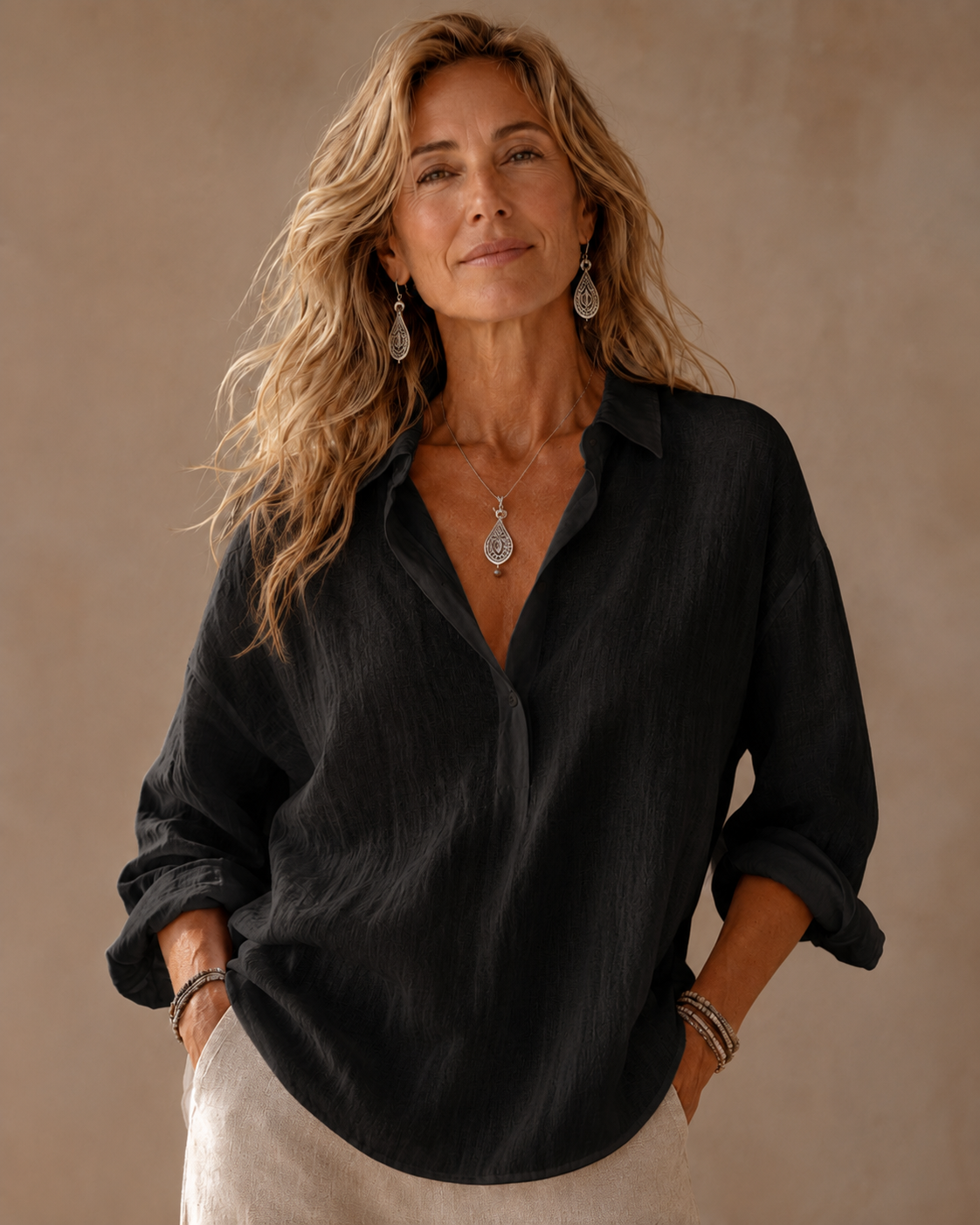 Blusa Carla — Lino versátil